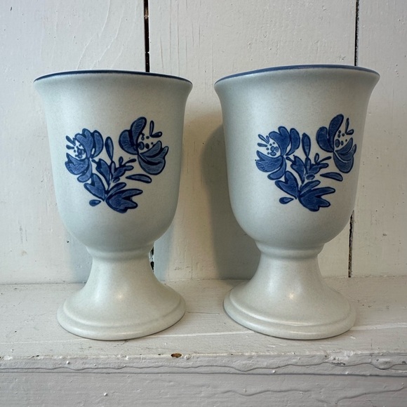 Pfaltzgraff Yorktowne Chalice Goblets Set 2 Vintage Stoneware Blue Cottagecore - Picture 10 of 10